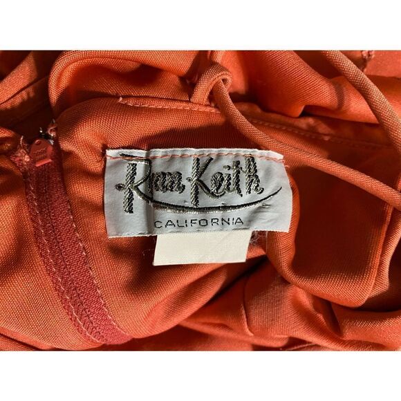 Vintage coral Ryan Keith dress - Picture 6 of 10